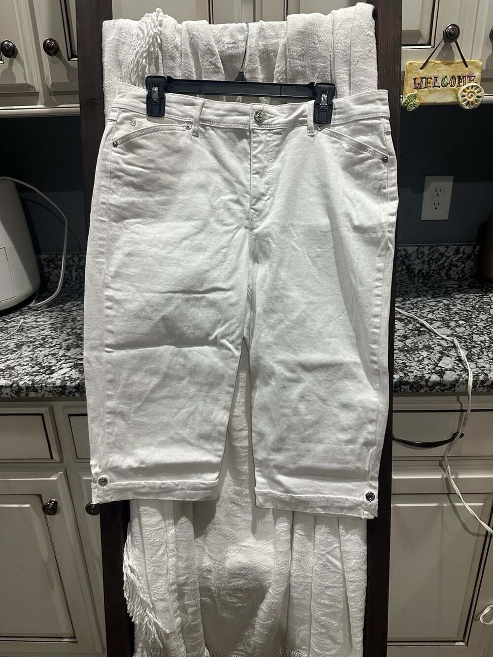 Gloria Vanderbilt All-Around Slimming Effect Skimmer Capri Jeans White Size 12